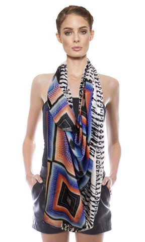 GRAFFITI DRIP SCARF