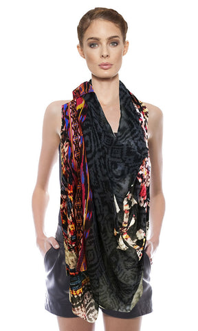 Masai Woman Scarf